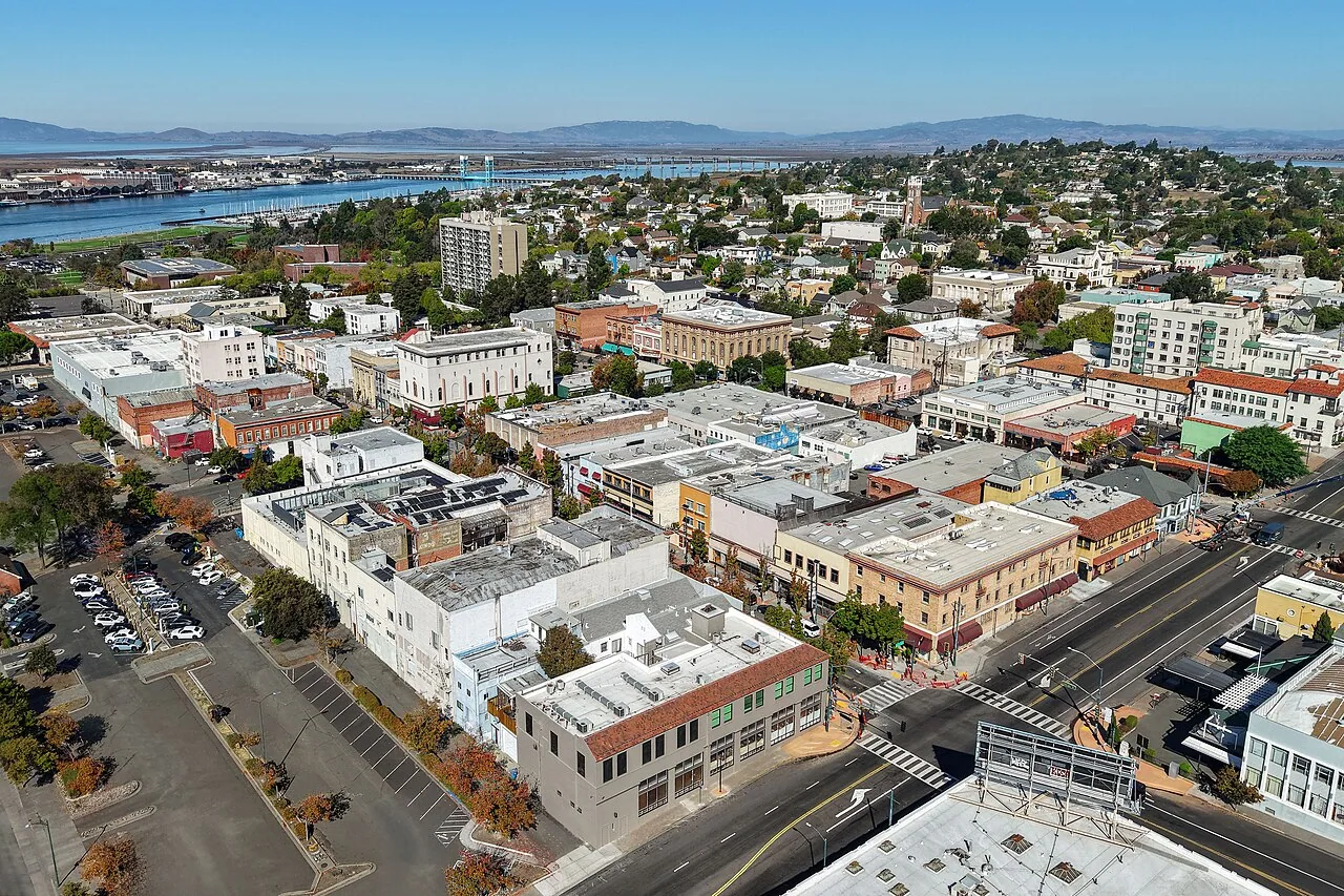 Commercial buildings in Vallejo, CA Commercial buildings in Vallejo, CA